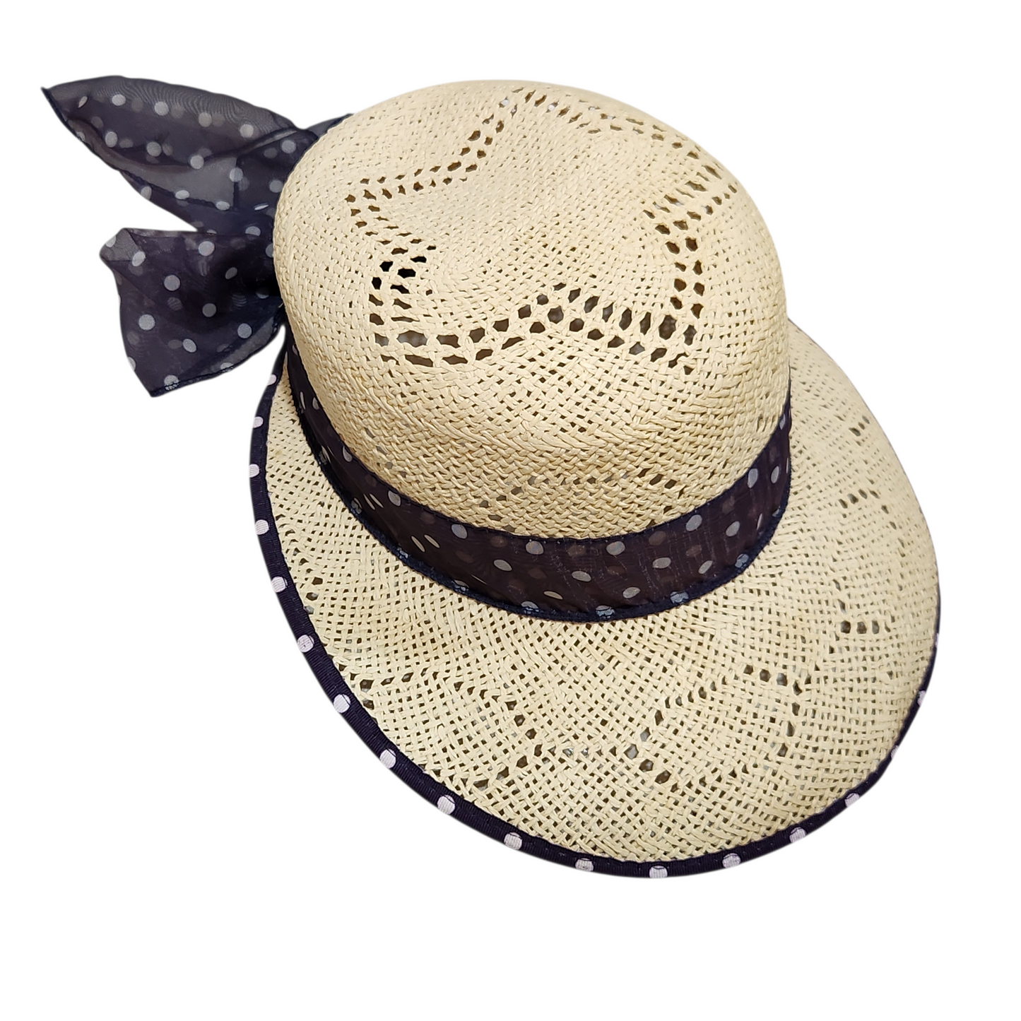 כובע קש עם סרט