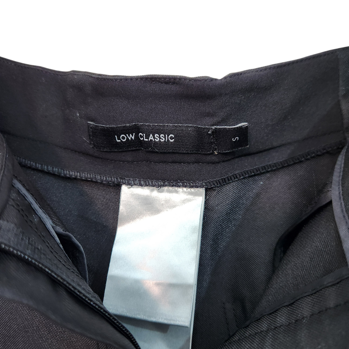 LOW CLASSIC | מכנסיים מעוצבים צבע שחור | לאישה מידה S