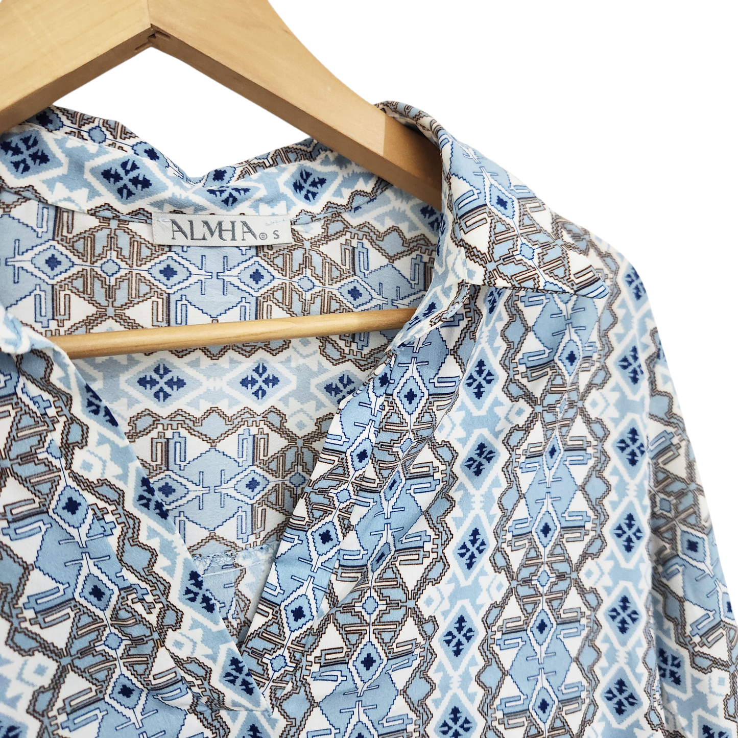 ALMA | חולצה ארוכה דקה צבע תכלת | לאישה מידה S