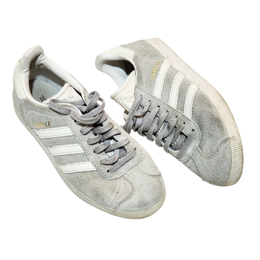 ADIDAS | נעלי נשים מידה 36.5