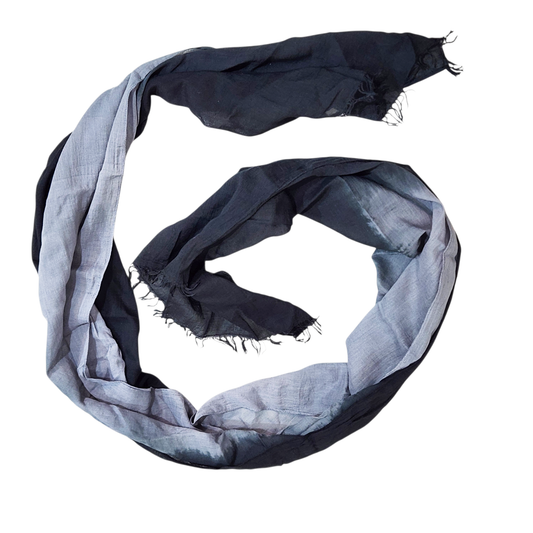 PURPLE | צעיף אפור שחור