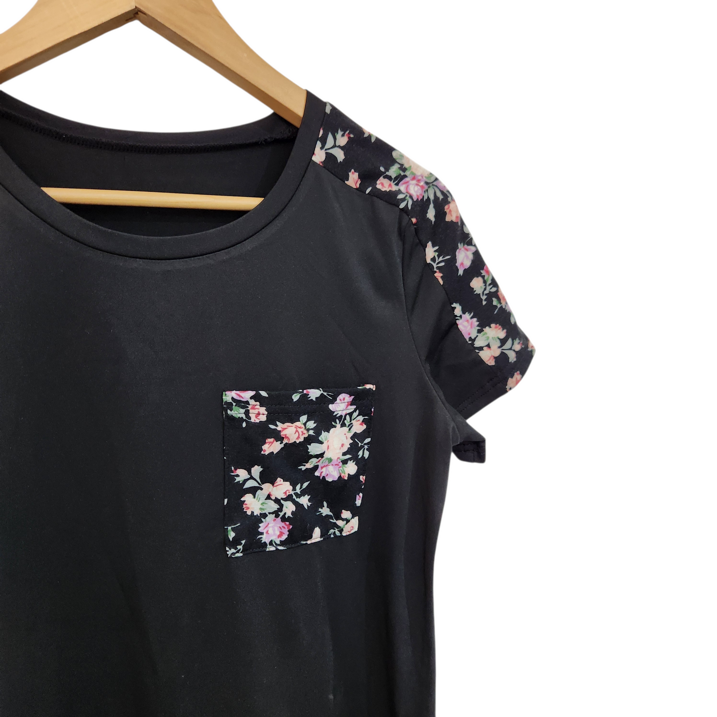 SHEIN | שמלה קצרה צבע שחור עם פרחים | לאישה מידה M