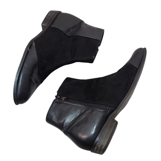 נעלי מגף צבע שחור | לאישה מידה 38