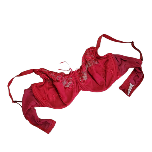 חזייה לאישה מידה D90