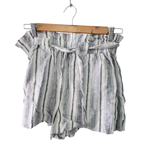 STREETWEAR SOCIETY | מכנסיים קצרים לאישה מידה L