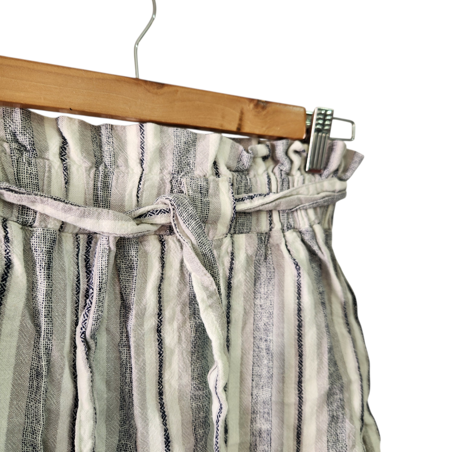 STREETWEAR SOCIETY | מכנסיים קצרים לאישה מידה L