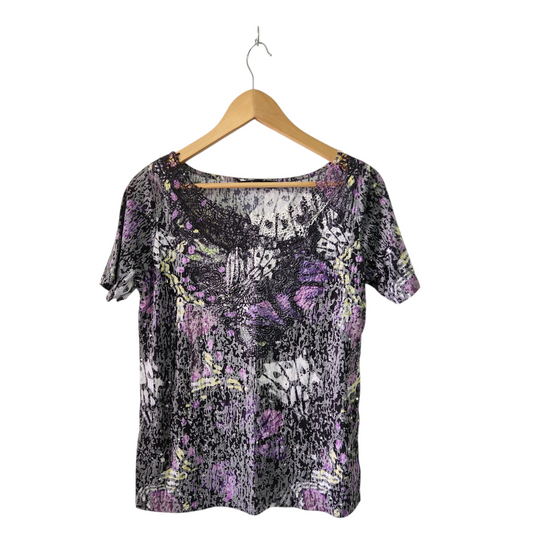 CRAZY LINE | חולצה קצרה לאישה מידה S