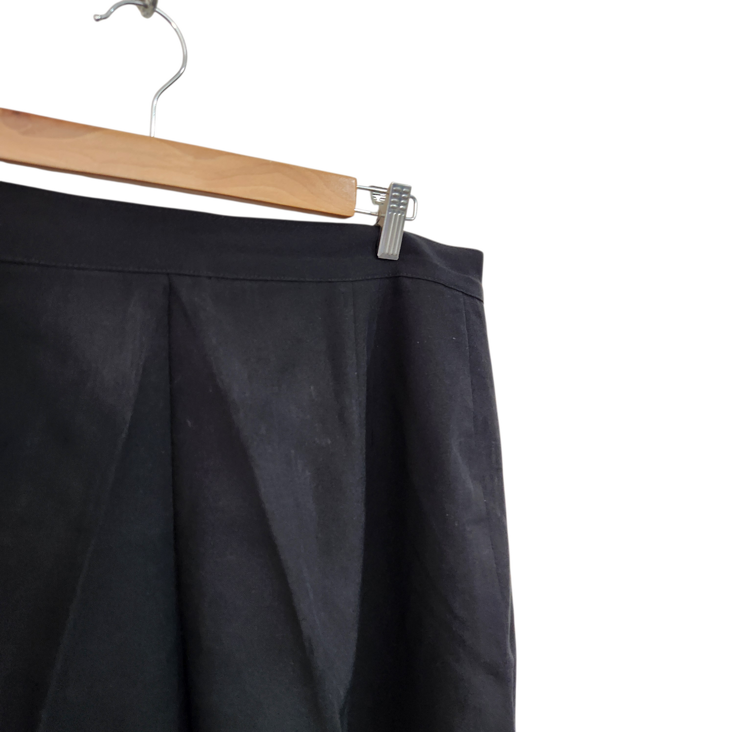 מכנסיים צבע שחור מחוייטים לאישה מידה 50 | 40 אינץ'