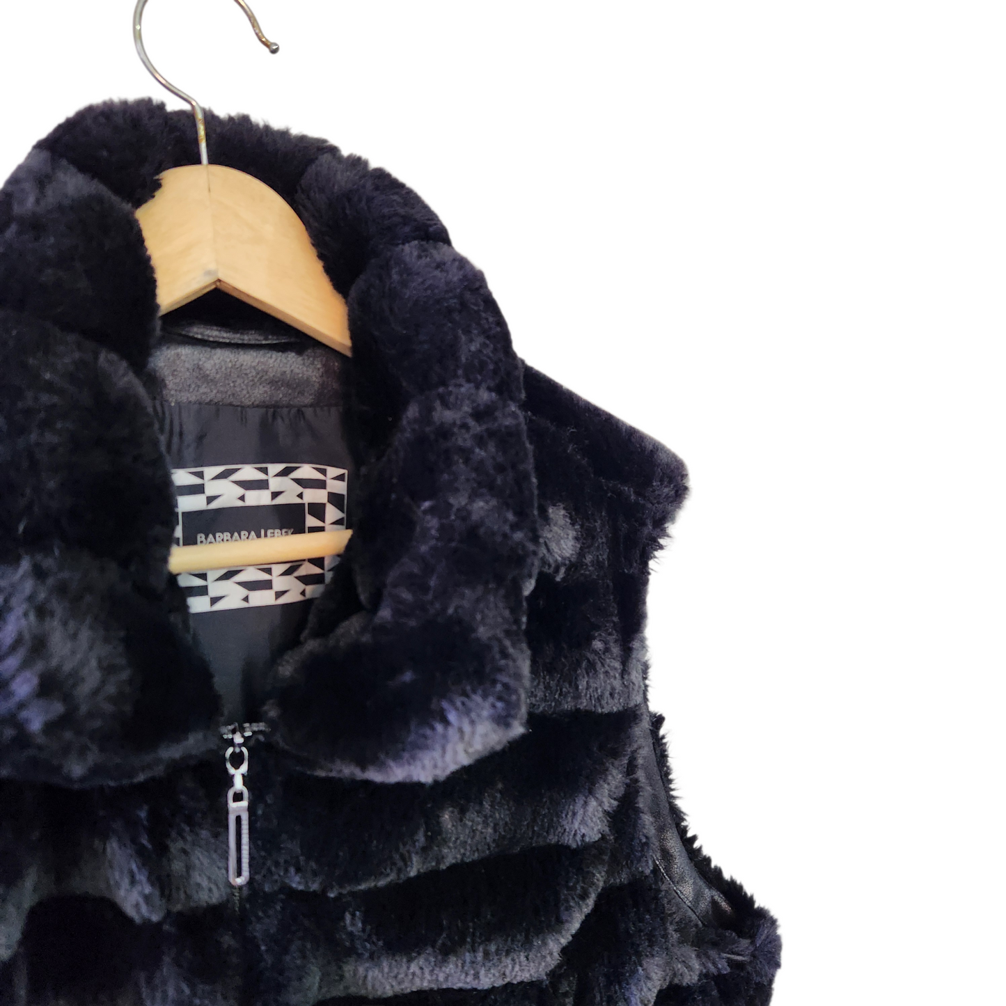 BARBARA LEBEK | ווסט פליז שחור | לאישה מידה XL