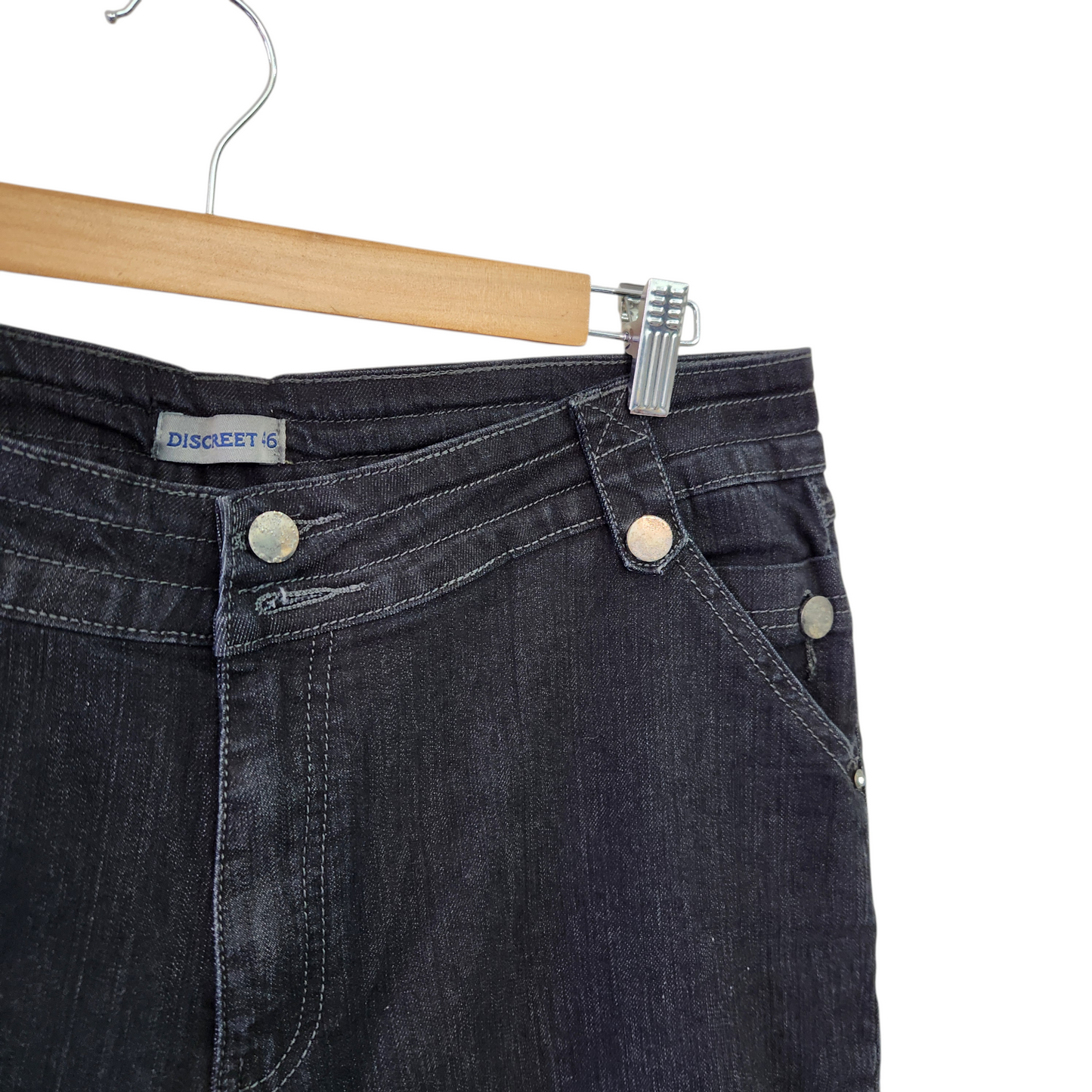 DISCREET | ג'ינס ישר | לאישה מידה 46