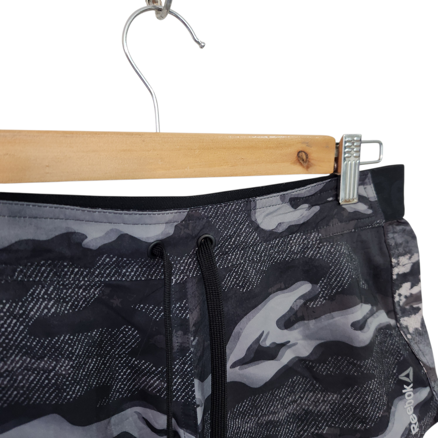 REEBOK | מכנסיים קצרים לאישה מידה S