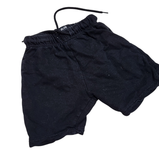 RIVER BLUE | מכנסיים קצרים צבע שחור | לילדים גיל 4