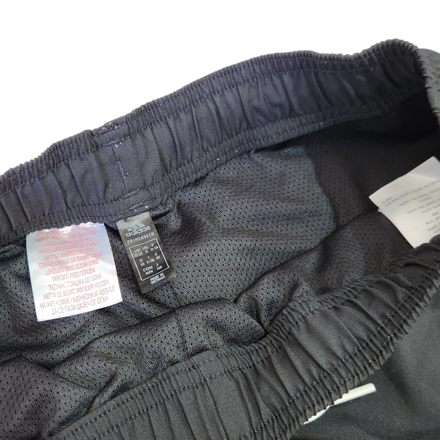 ADIDAS | מכנסיים קצרים לילדים גיל 11-12