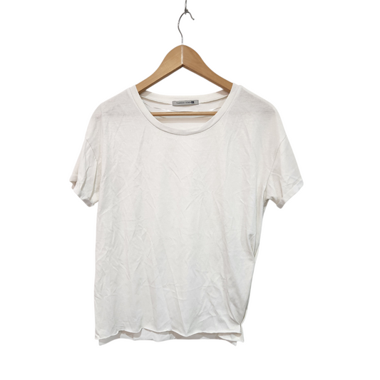 TAMNOON | חולצה קצרה צבע קרם עם נצנצים | לאישה מידה M