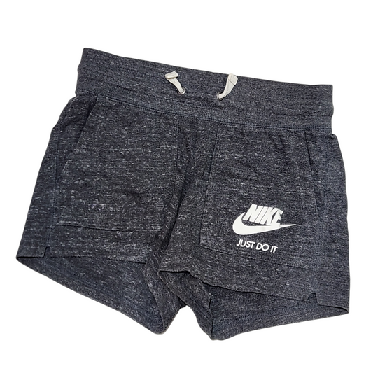 NIKE | מכנסיים קצרים לאישה מידה XS