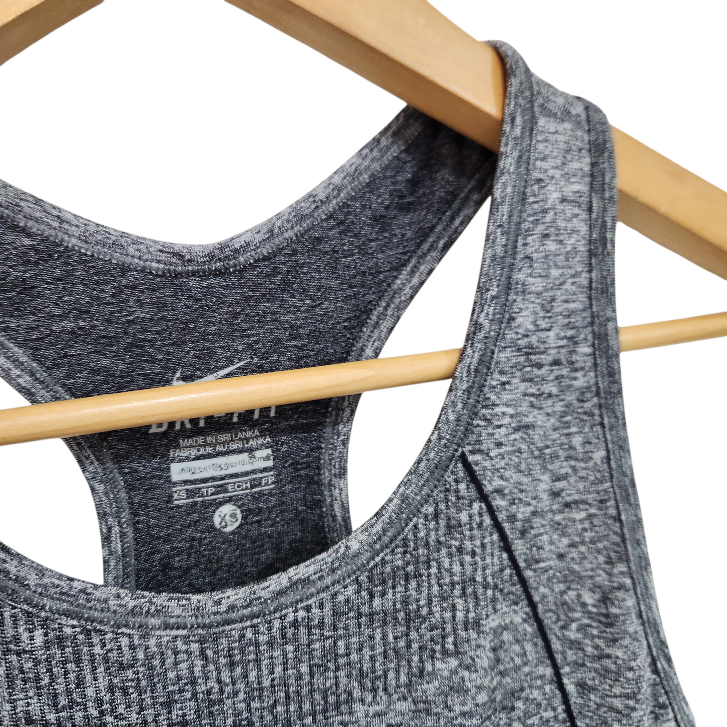 NIKE | DRI FIT | גופייה לאישה מידה XS