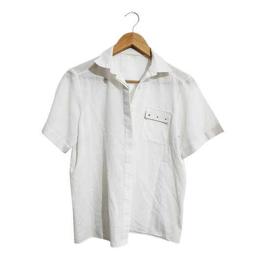 חולצת וינטג' מכופתרת לאישה מידה M/L | מעט דהתה