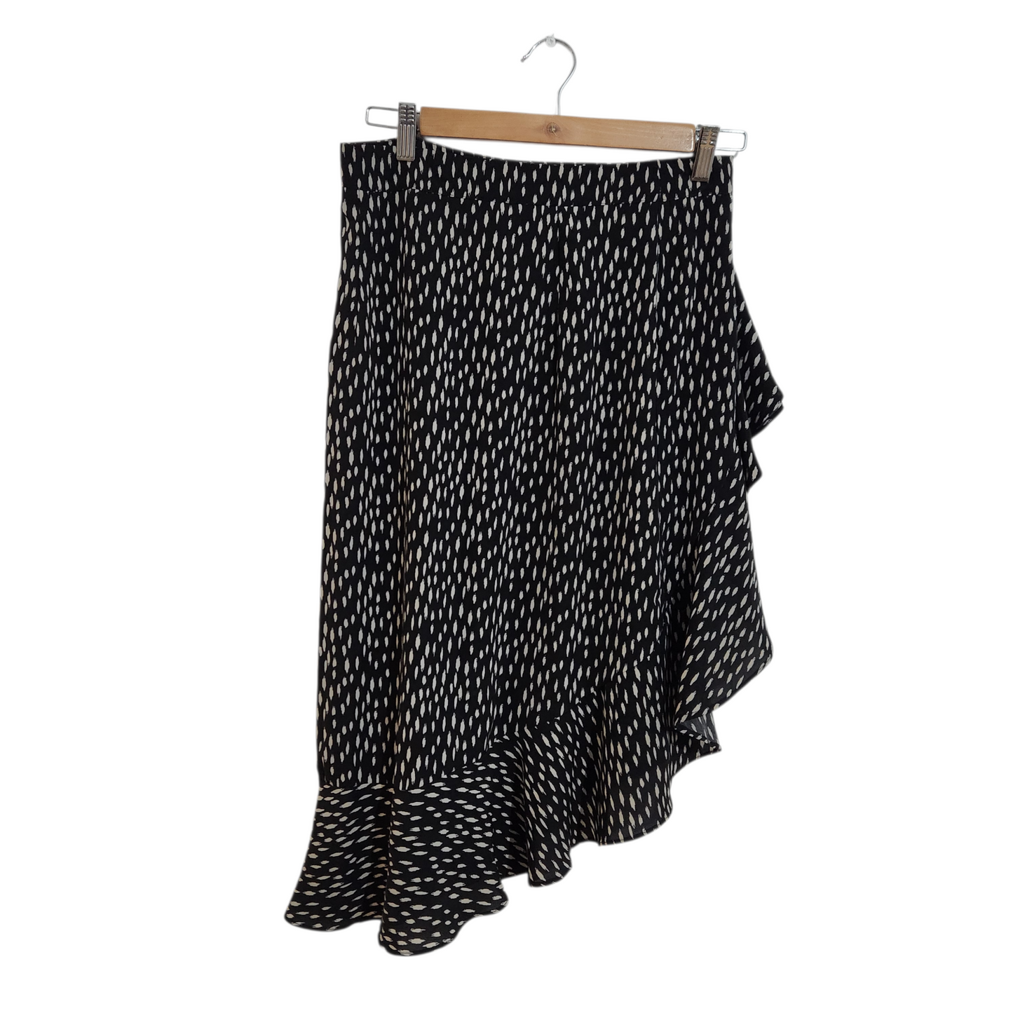 SHEIN | חצאית לאישה מידה M | 28אינץ היקף מותן