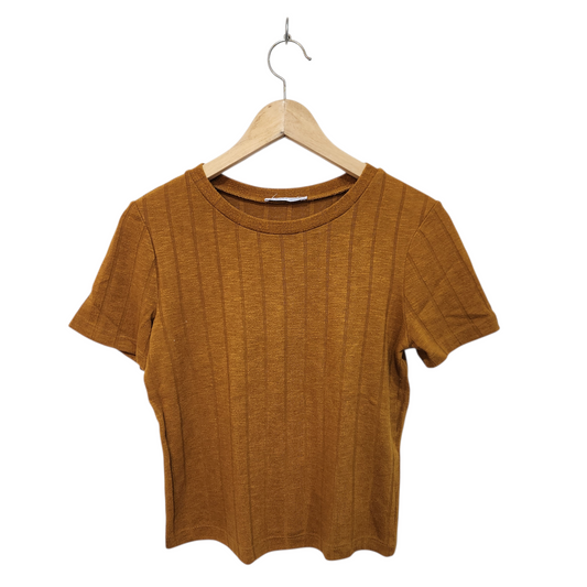 ZARA | חולצה קצרה לאישה מידה S | עם גולגולים