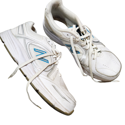 NEW BALANCE | נעלי נשים מידה 41.5 | ללא מדרסים