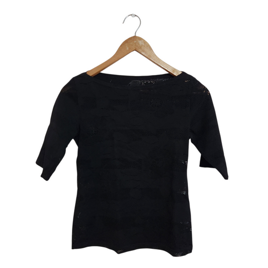 נובל אופנה - חולצת תחרה קצרה צבע שחור | לאישה מידה S/M