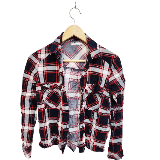 BERSHKA | חולצה מכופתרת לאישה מידה M