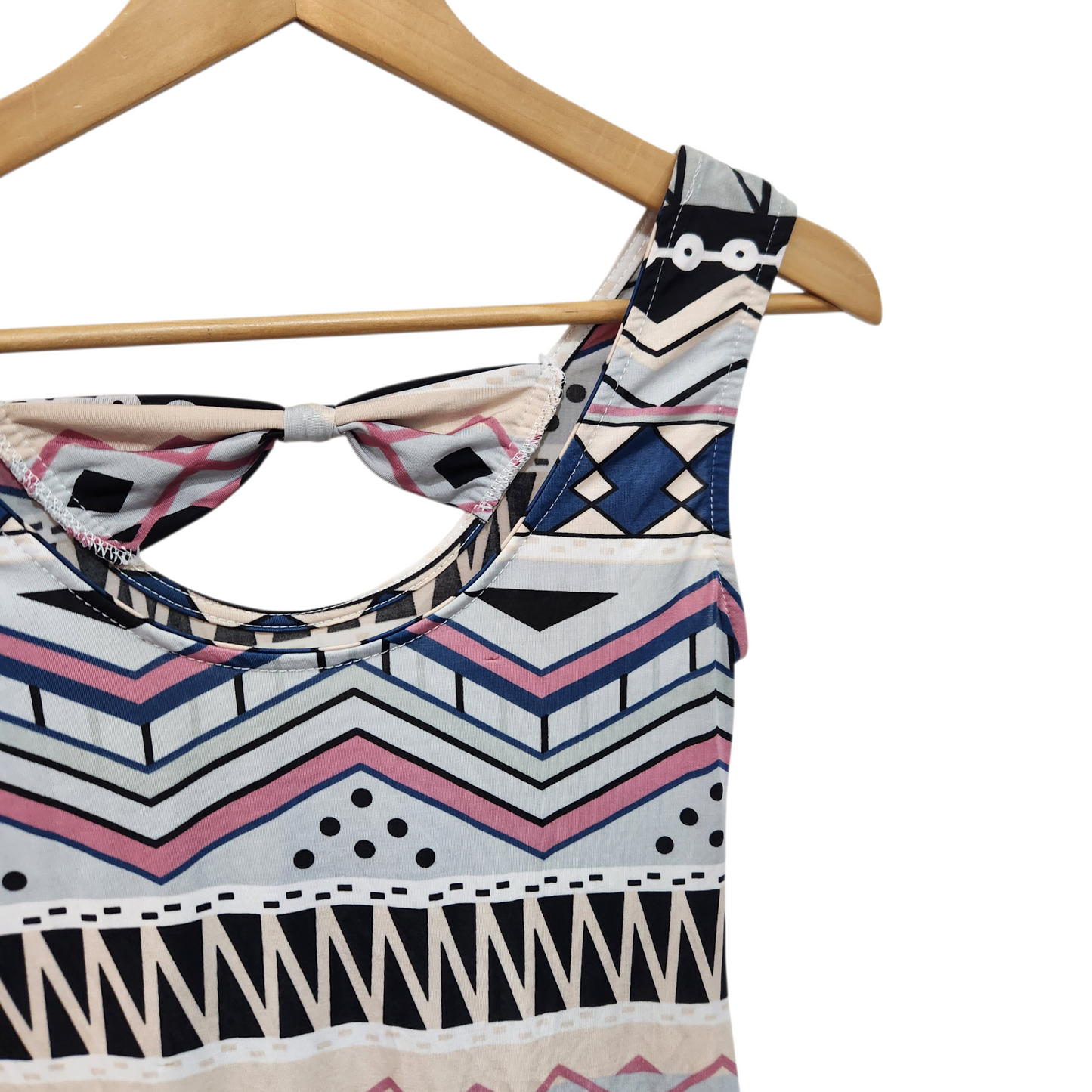 שמלה לאישה מידה M