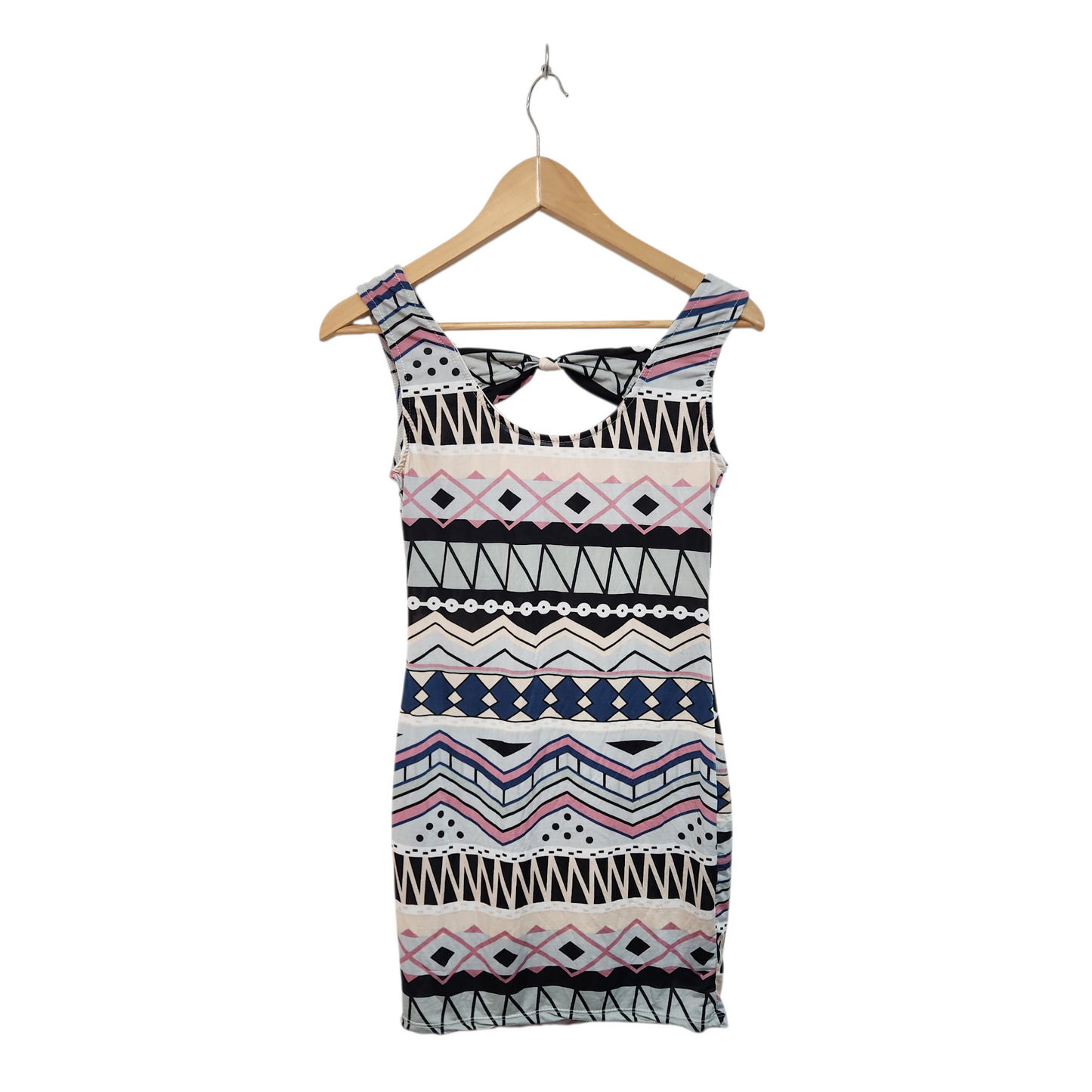 שמלה לאישה מידה M