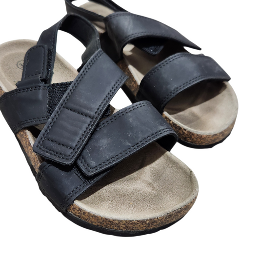 CASTRO | סנדלים לילדים מידה 32 | מצב משומש