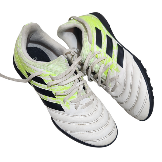 ADIDAS | נעליים מידה 37.5