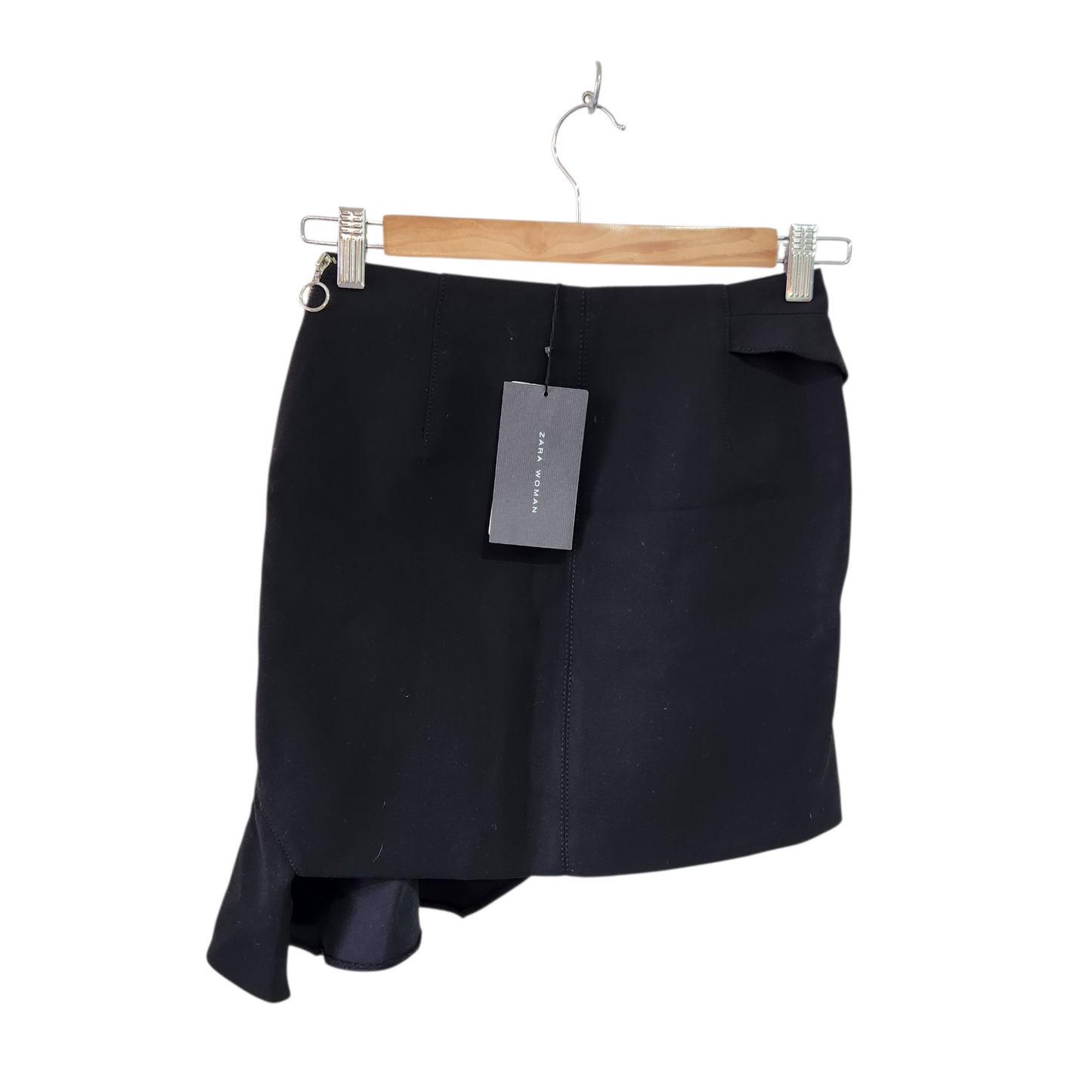 ZARA | חצאית קצרה שחורה | לאישה מידה XS | חדשה עם תווית