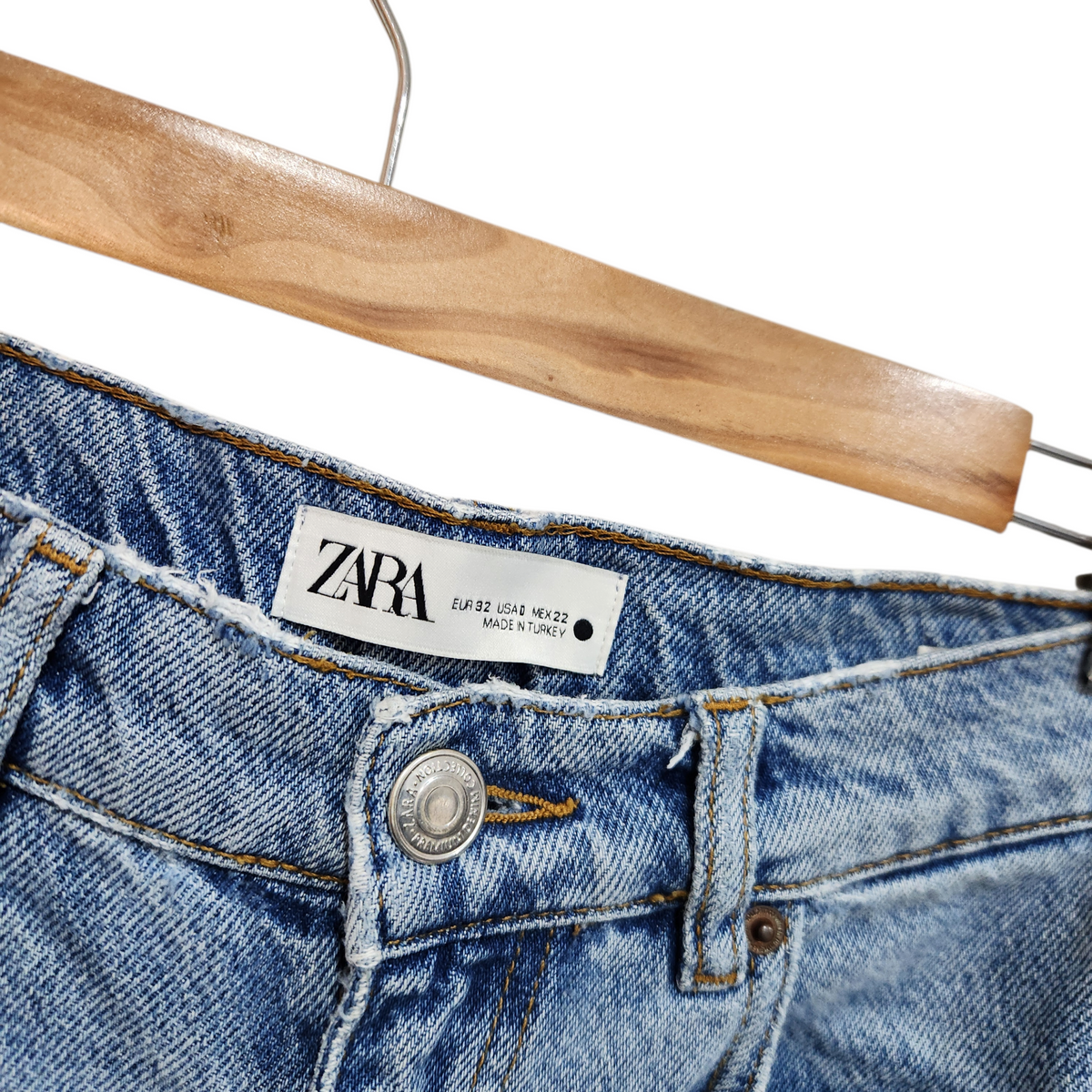 ZARA | ג'ינס קצר לאישה מידה 32 XXS