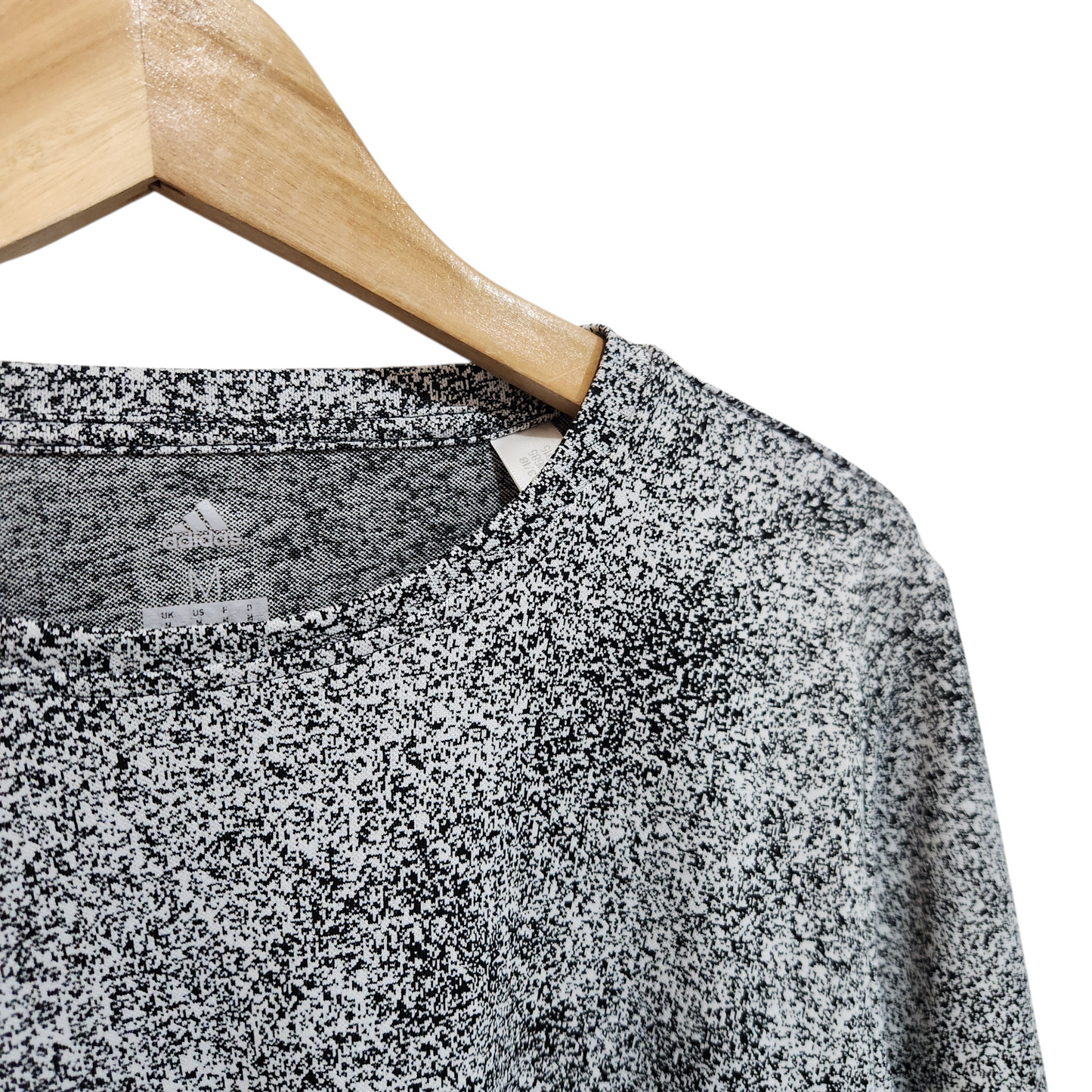 ADIDAS | חולצה קצרה לאישה מידה M