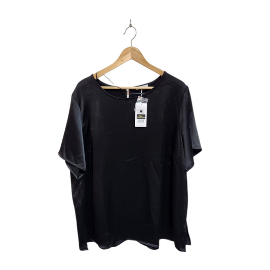 JUMP ONOT | חולצה מעוצבת צבע שחור | חדשה עם תווית | לאישה מידה 3