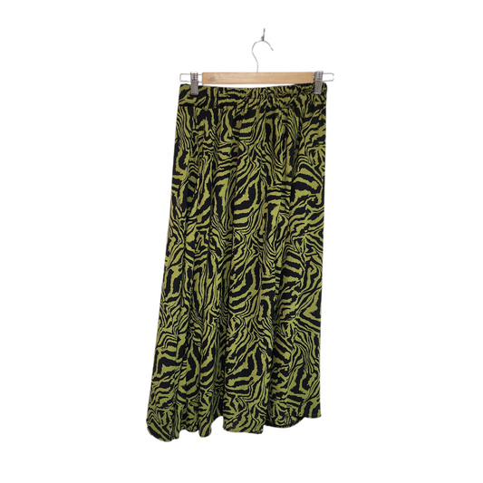 חצאית לאישה מידה S