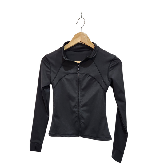 ג'קט שחור צמוד לאישה מידה S