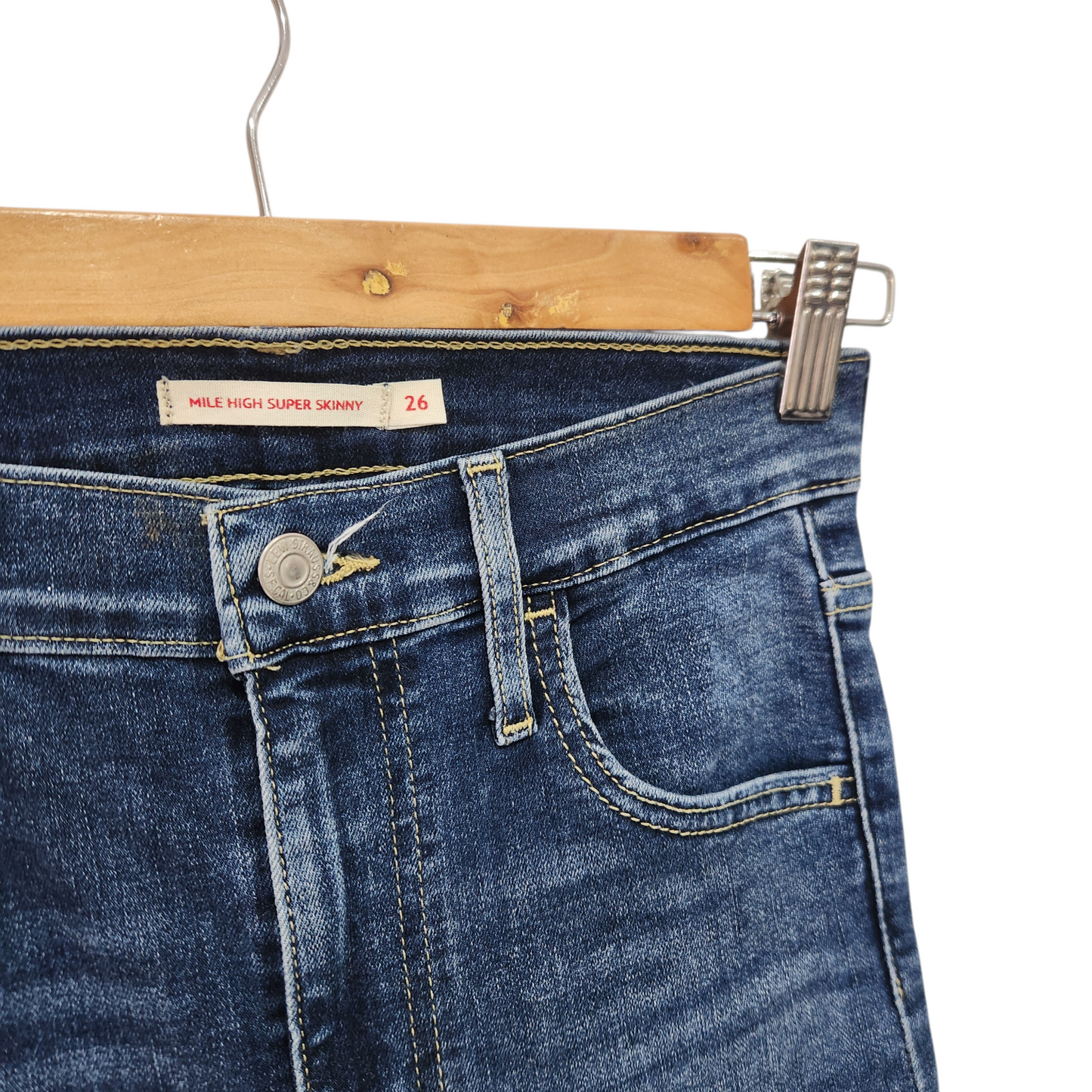 LEVI'S | ג'ינס סקיני לאישה מידה 26 אמריקאית | 36 אירופאית