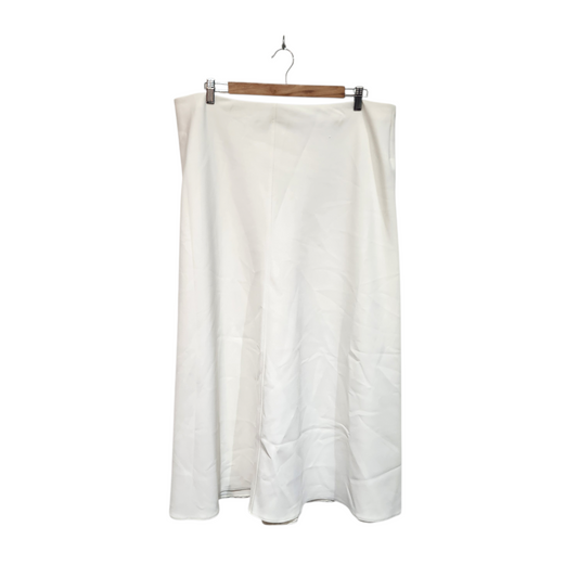 PRIMARK | חצאית ארוכה צבע קרם | לאישה מידה 48 | UK20 EUR48 USA16 IT52