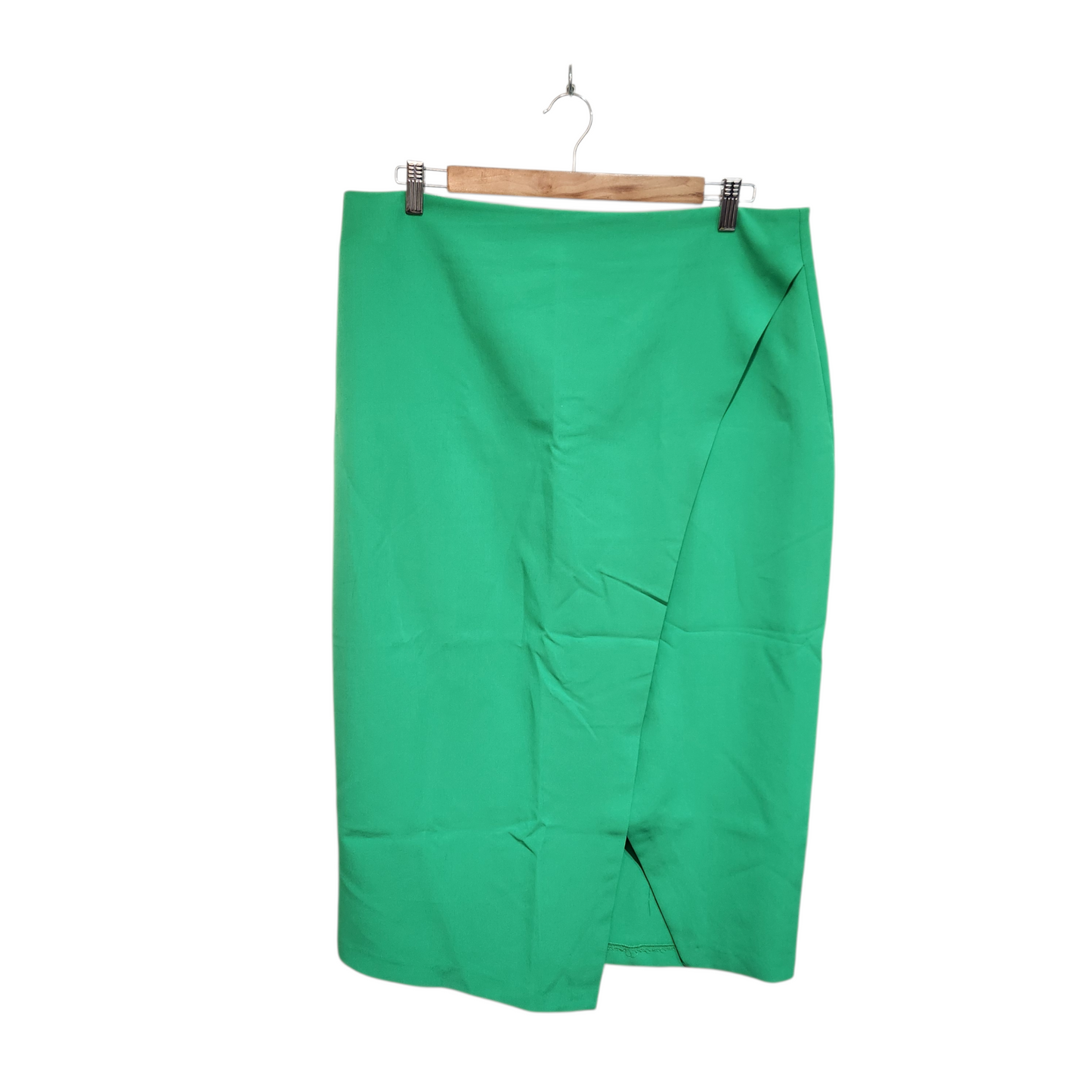 ZARA | חצאית צבע ירוק לאישה מידה XXL 44