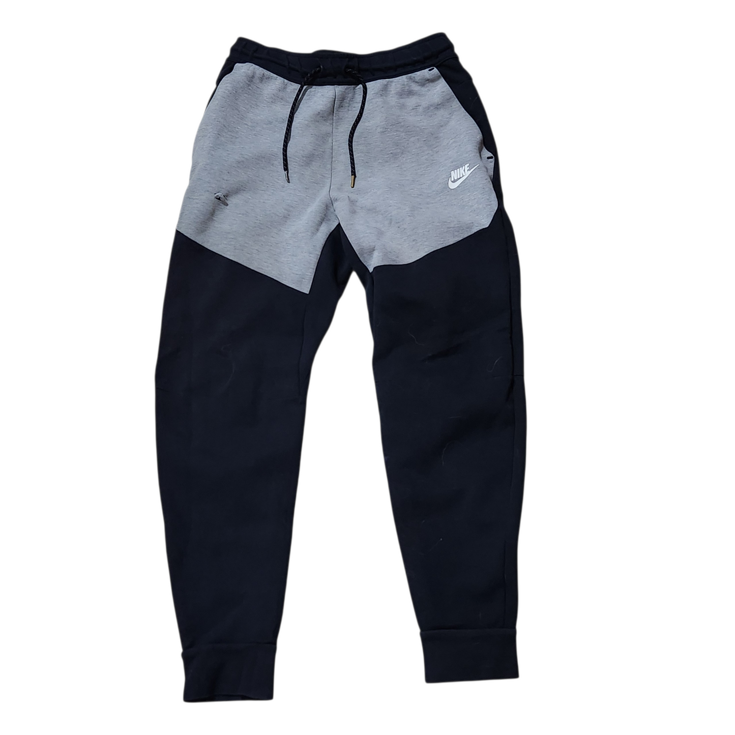 NIKE | טרנינג לגבר מידה S | עם חור קטן - מצולם