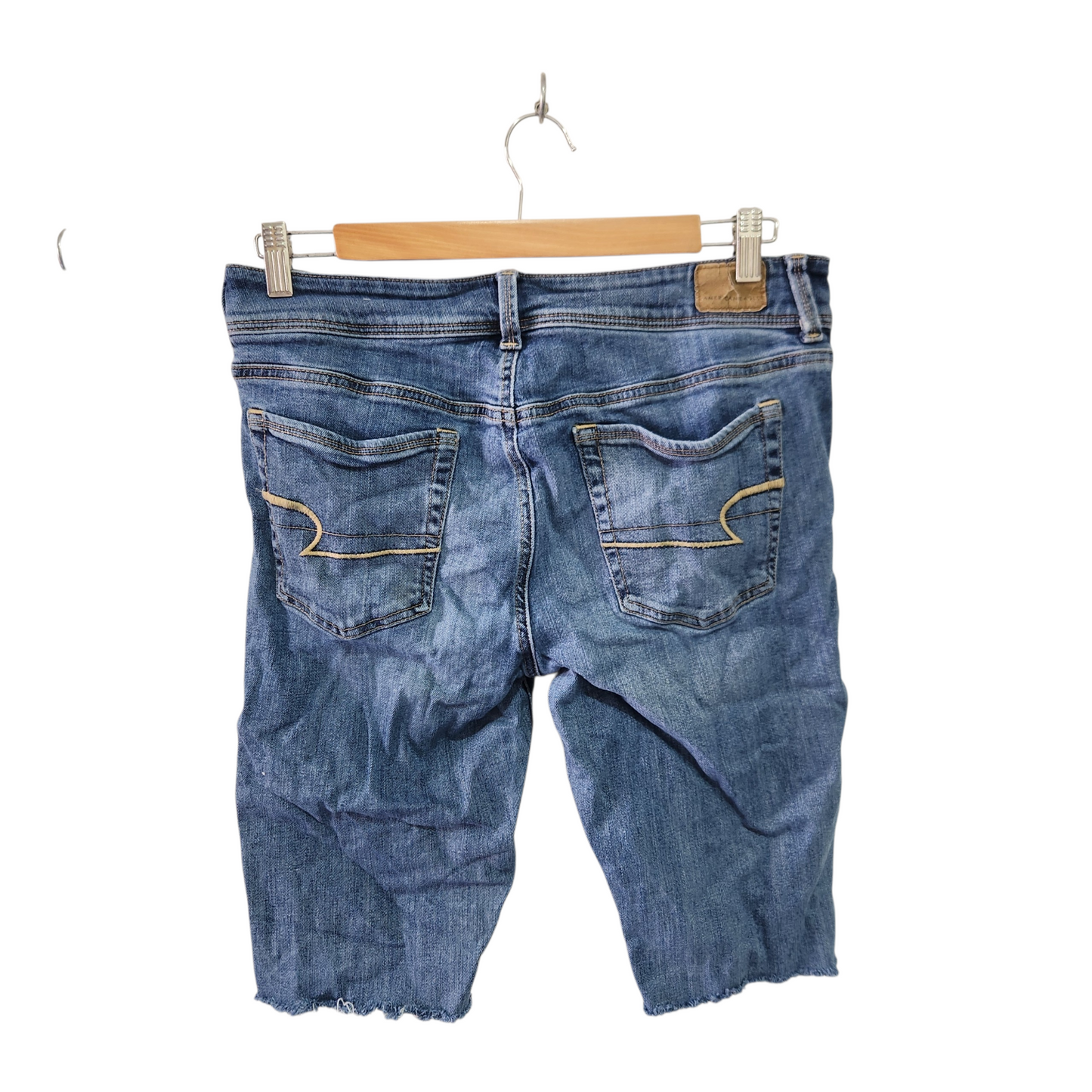 AMERICAN EAGLE | ג'ינס קצר לאישה מידה 12 | 42 Super Stretch