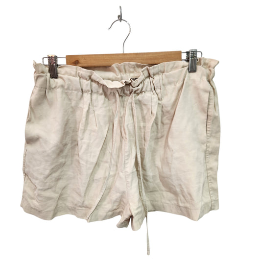PULL&BEAR | מכנסיים קצרים לאישה מידה L