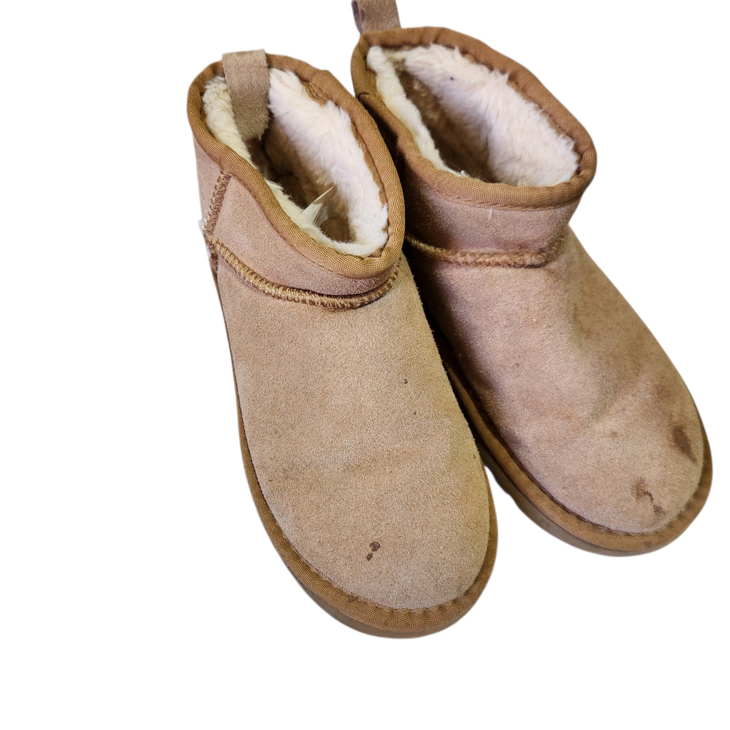 UGG | נעלי נשים מידה 37 | לא נבדקה מקוריות | מצב משומש