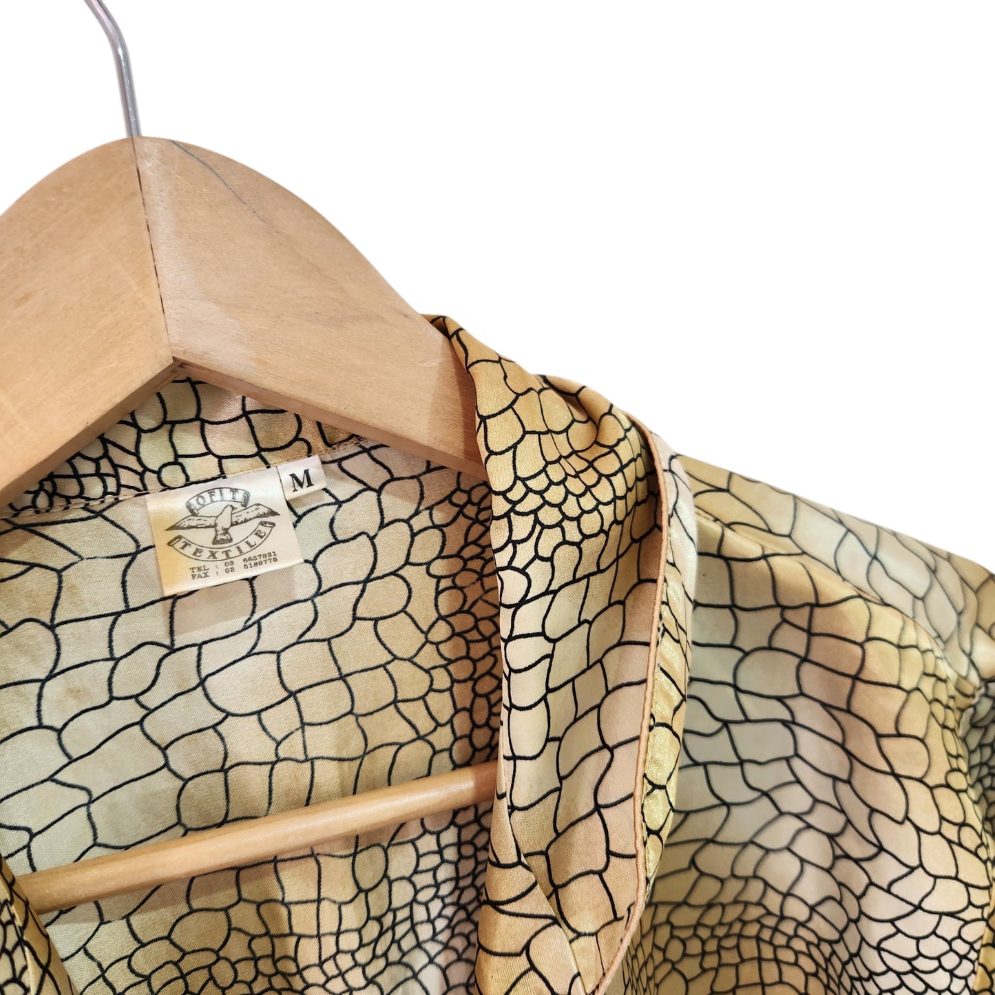 OFIT TEXTILE  | חולצת סטן מכופתרת לאישה מידה M