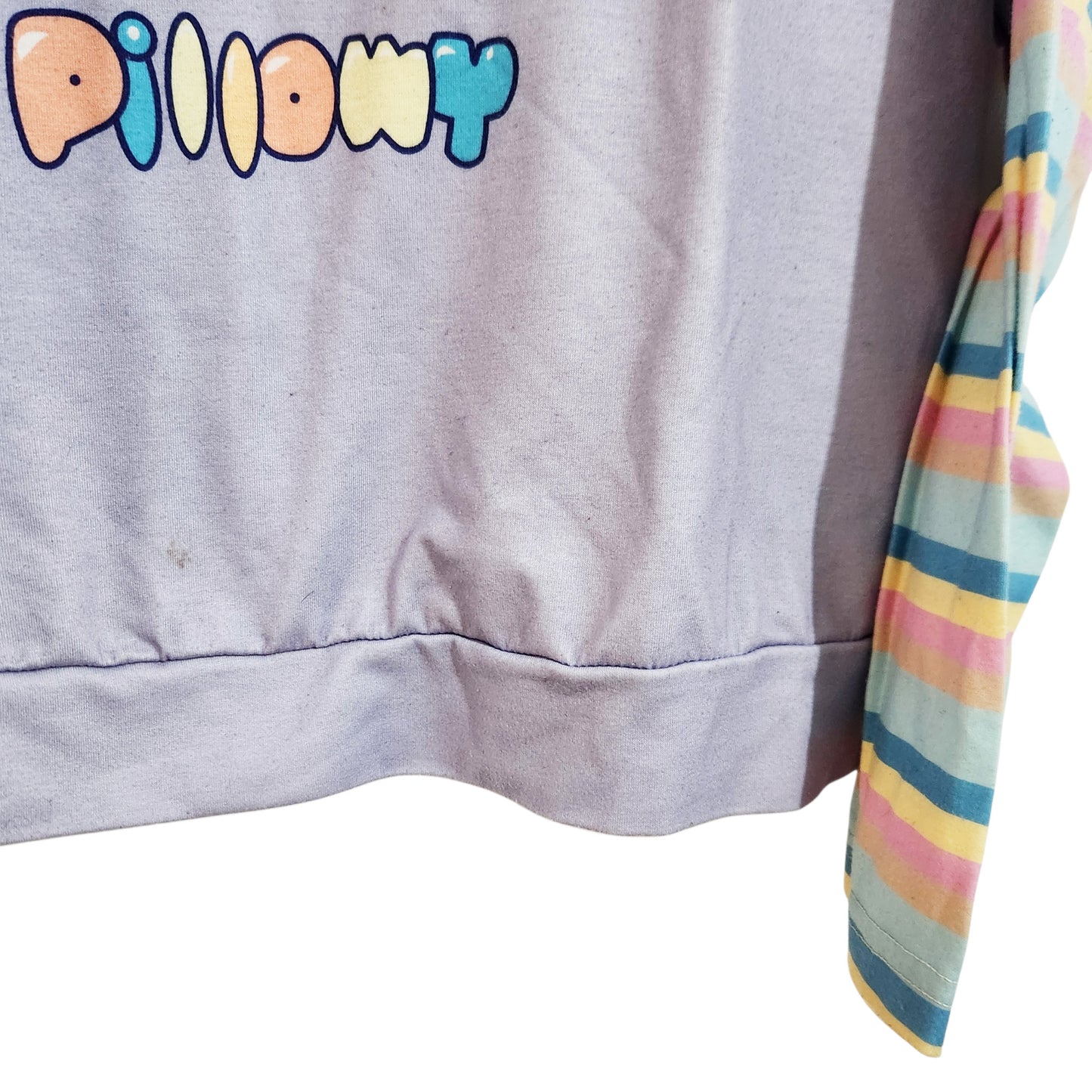 PILLOWY | חולצת פוטר קלה לילדות מידה S/M | סגול בהיר | מצב משומש