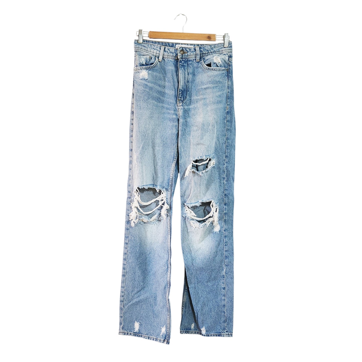 ZARA | ג'ינס לנשים מידה 38 | כחול בהיר | קרעים מעוצבים