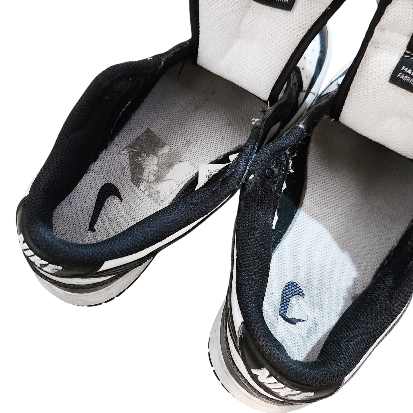 NIKE | נעלי ספורט מידה 36 | שחור ולבן | ללא שרוכים