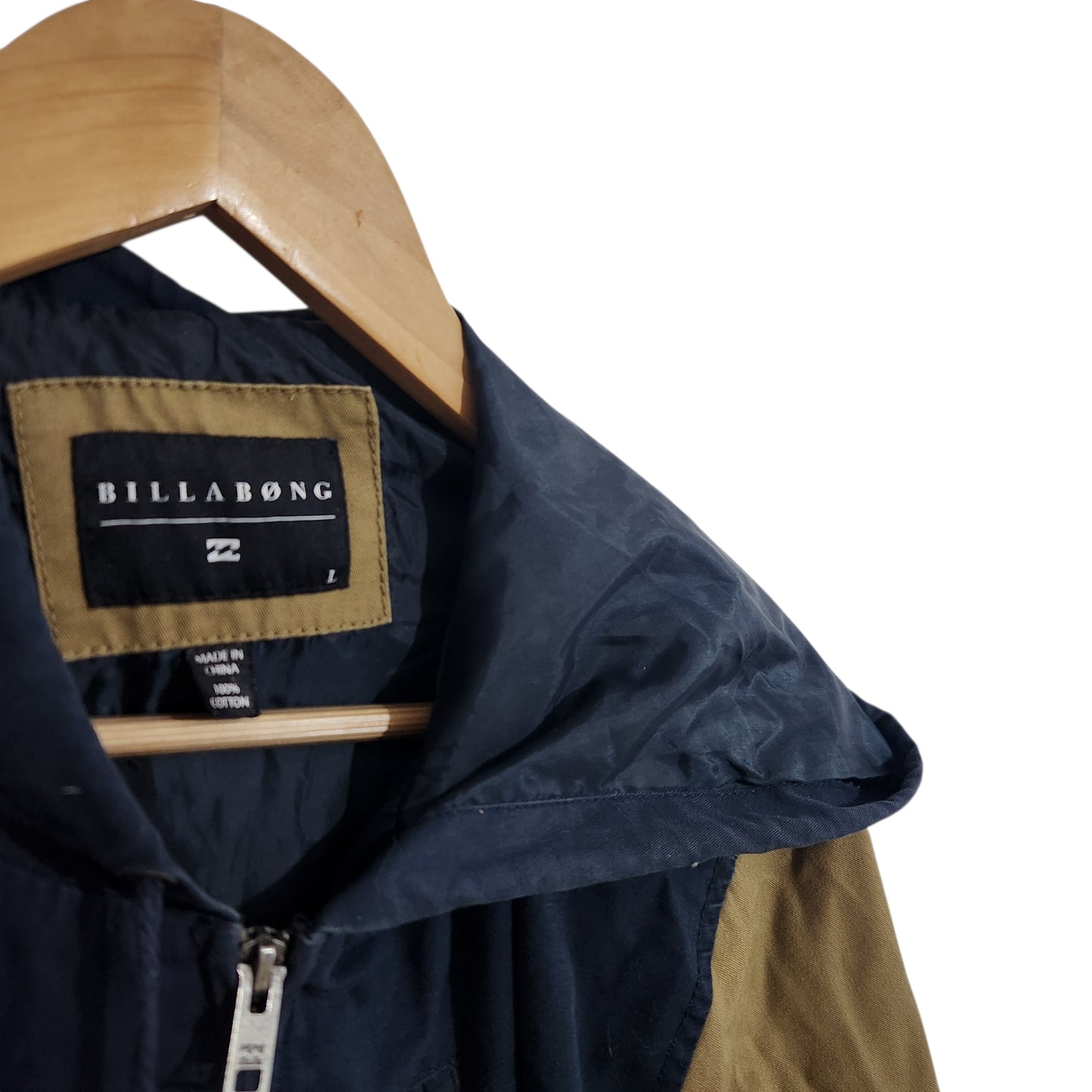 BILLABONG | ג'קט קפוצ'ון לגברים מידה L | כחול כהה וחאקי | 100% כותנה