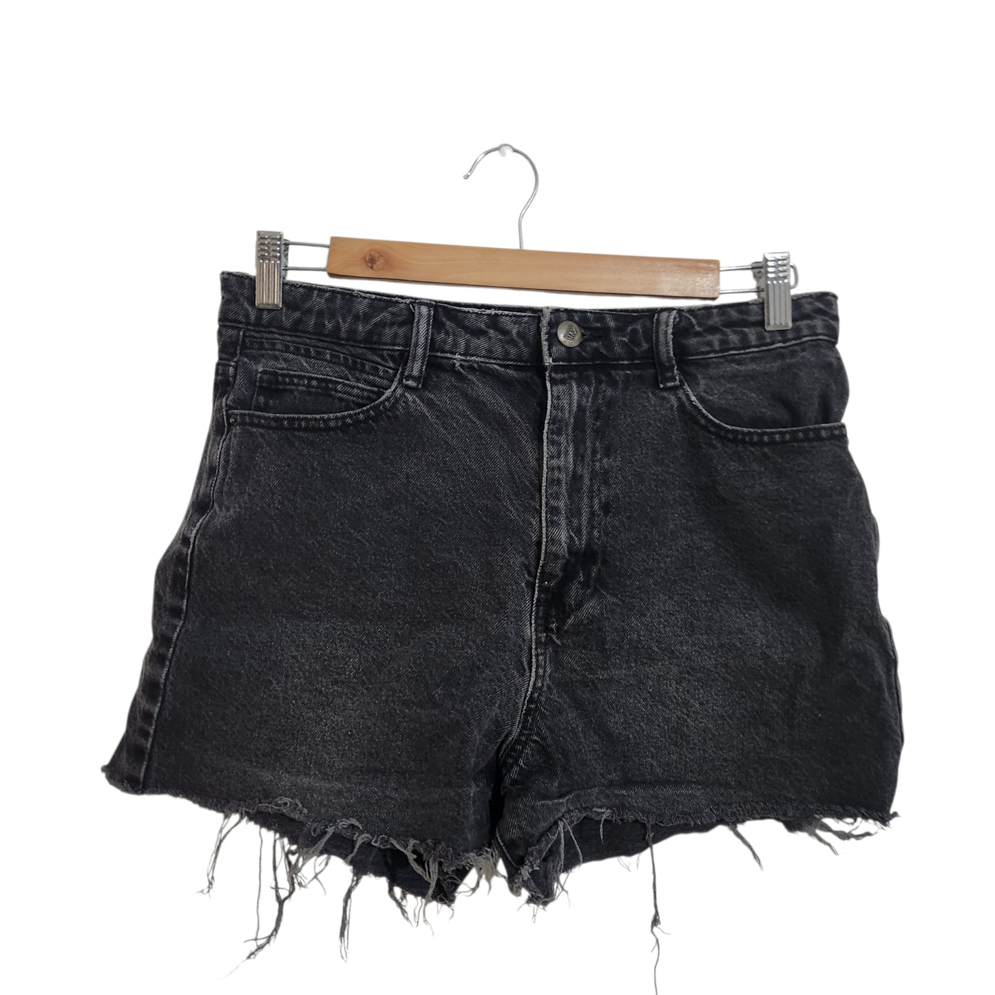 ZARA | מכנסי ג'ינס קצרים לנשים | מידה 40 | שחור ווש | שוליים פרומים