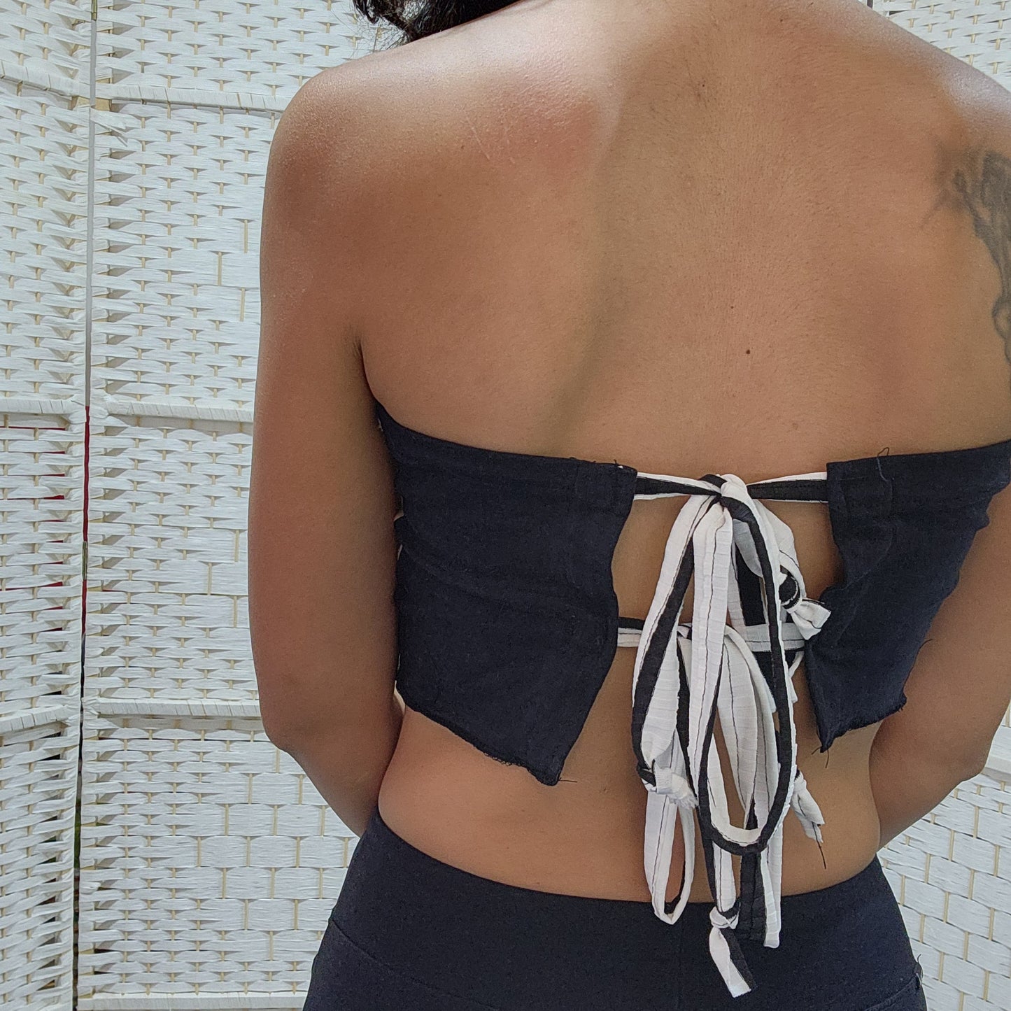 טופ סטרפלס Upcycled לנשים מידה S/M | מיחדוש בעבודת יד | כוכב תלת־ממדי